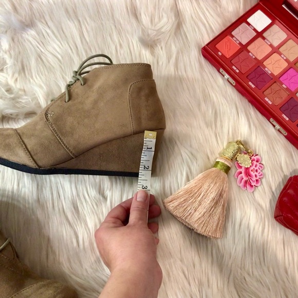 Women’s Wedge Ankle Booties FOREVER Shoes - Picture 7 of 10